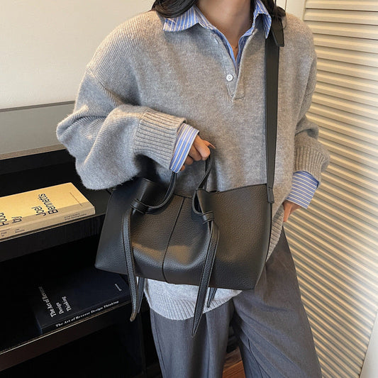 Nancy - One-shoulder Crossbody Bag