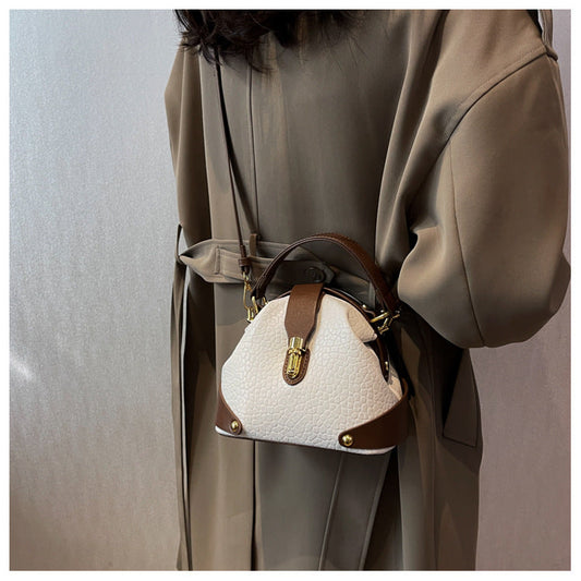 Tahlia - Korean Retro Lychee Pattern Handbag