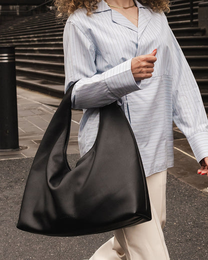 Sophia Handbag - White Complimentary Matching Make-up Bag