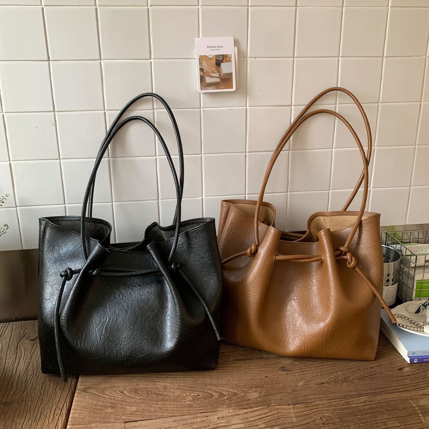 Pippa - Retro Shoulder Commuter Tote Bag For Work